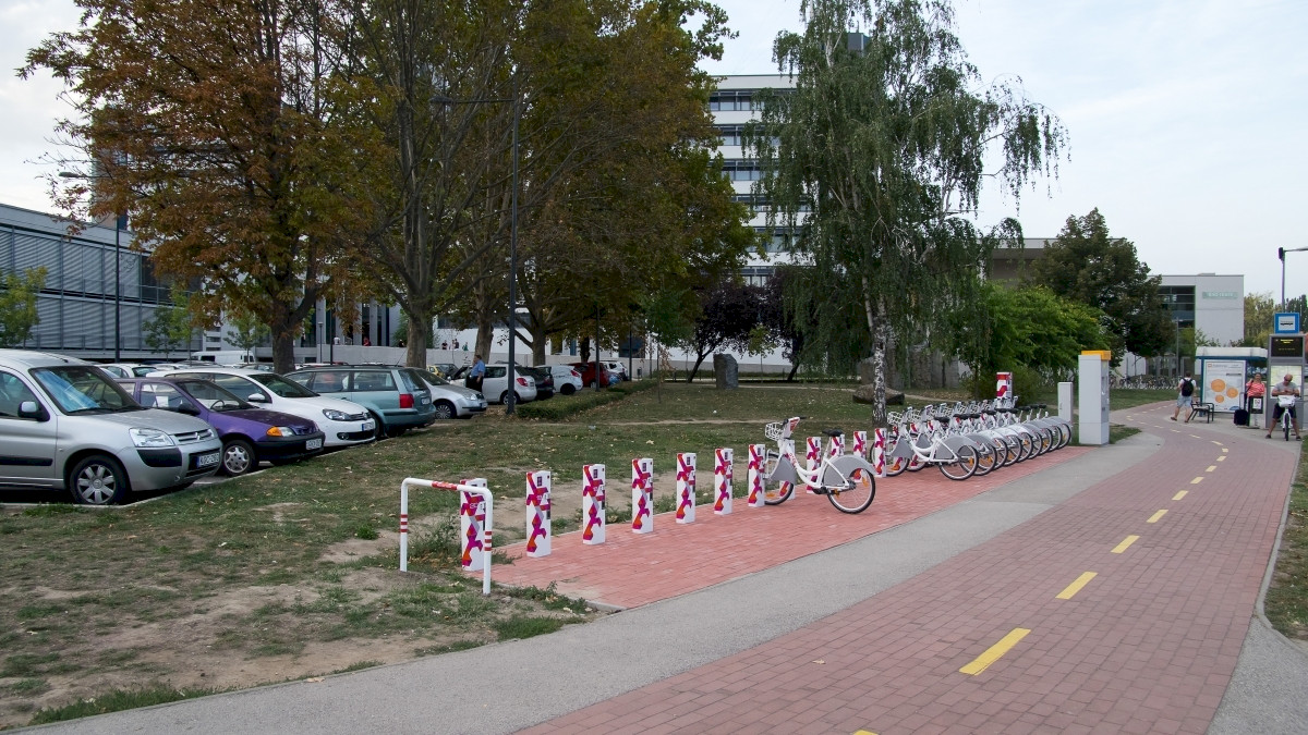 GyőrBike Public Bike Station Nr. 2.
