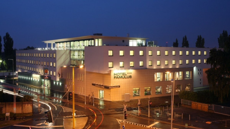 Hotel Famulus****