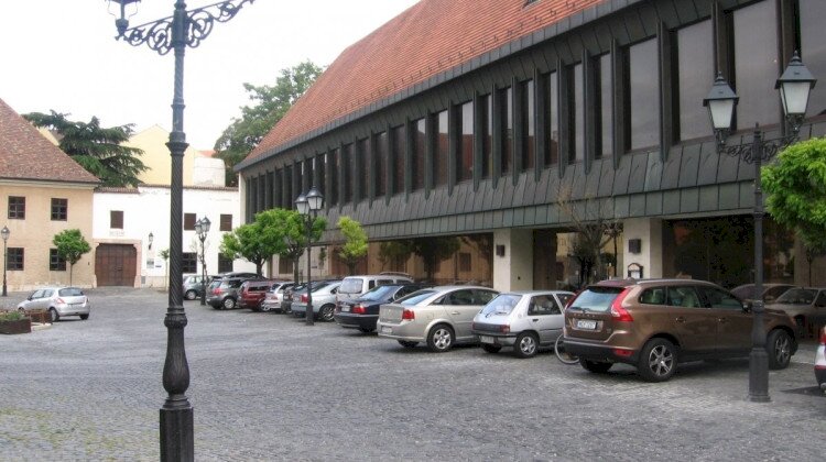 Hotel Konferencia***