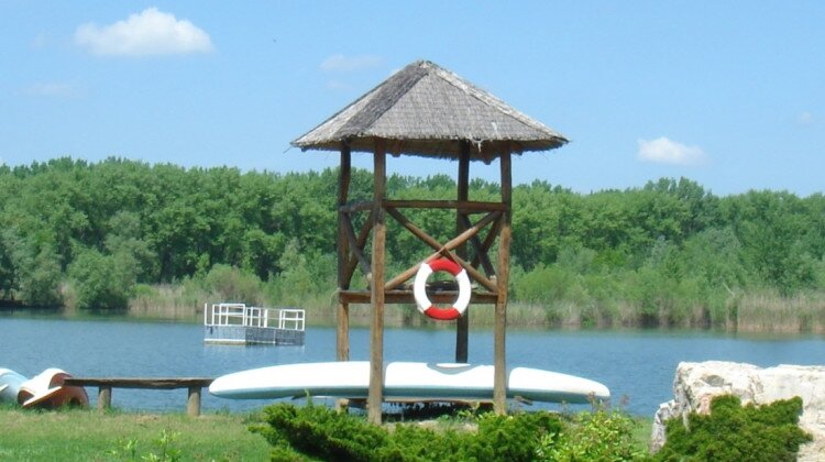Lake Achilles Leisure Park and Resort-Village