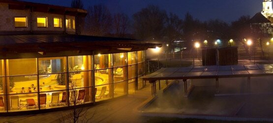 Night Bathing in the Rába Quelle Thermal Bath & Spa