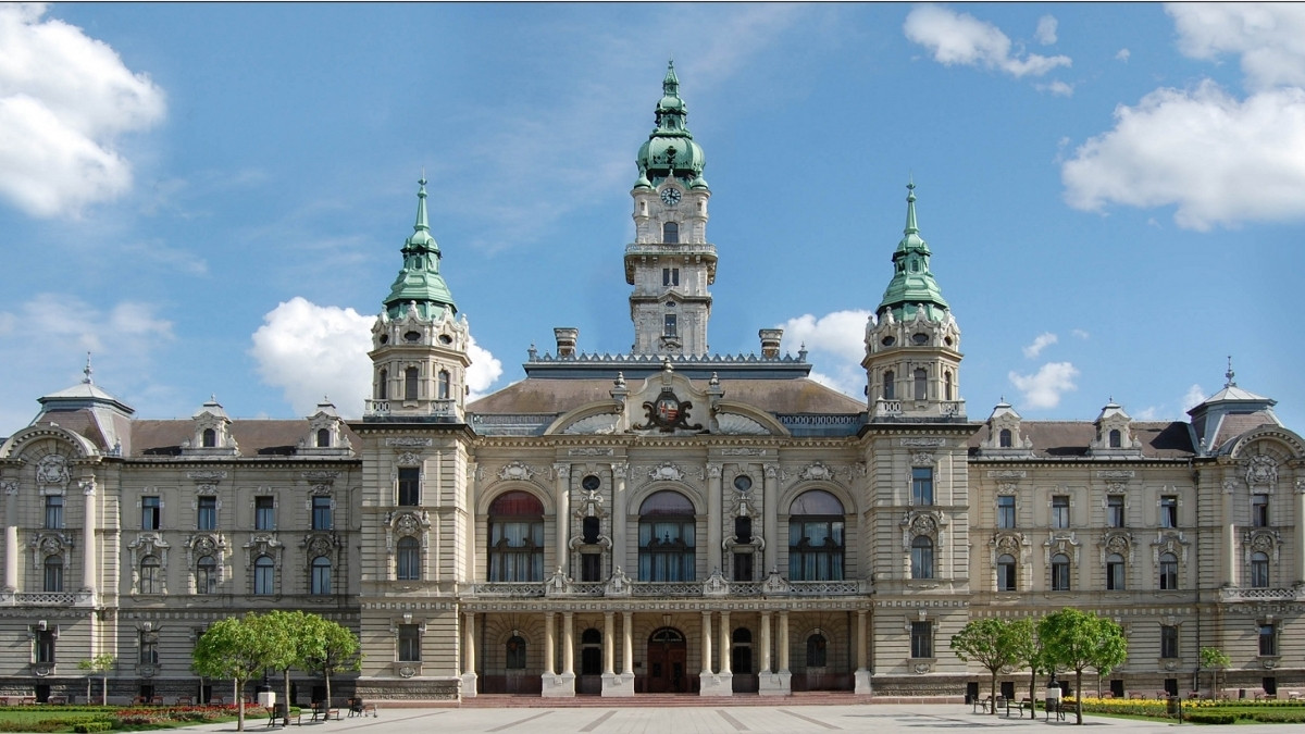 "Régi főút, új élmények"