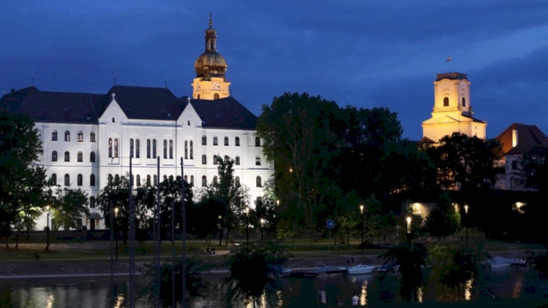 ​Urban CoolTour tematikus városnézések és élményprogramok