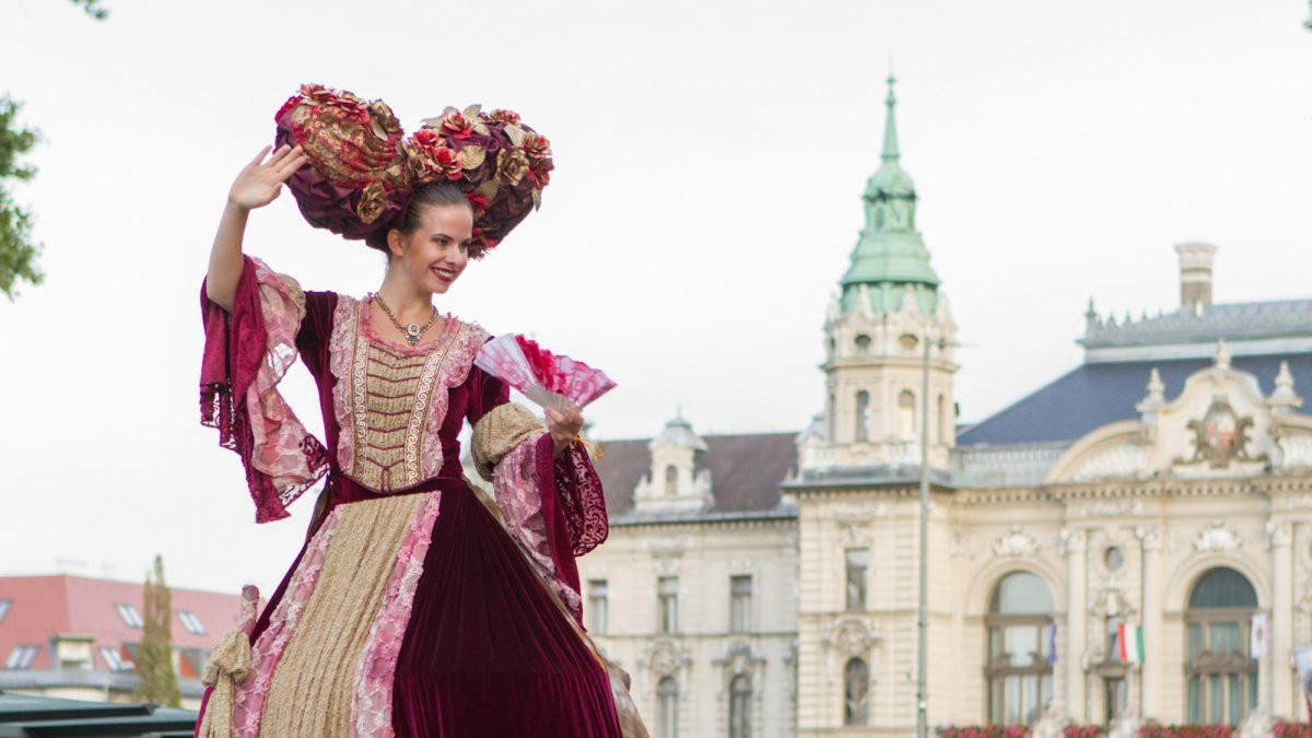 XXVII Baroque Wedding